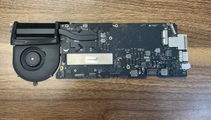 Kubadilisha Logic Board ya MacBook Pro A1502