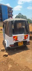 Piaggio Scooter 2014 Nyeupe - 2