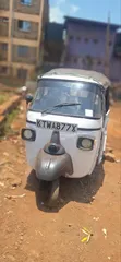 Piaggio Scooter 2014 Nyeupe - 3