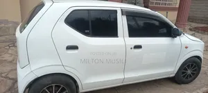 Suzuki Alto 1.0 2012 Nyeupe