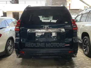 Toyota Land Cruiser Prado 2.8 2019 Green