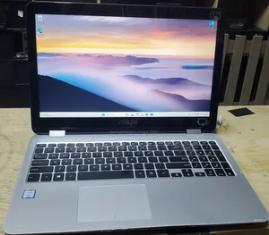 Laptop Asus Transformer Book Flip TP500LA - Intel Core i7, 12GB RAM, 256GB SSD
