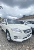 Toyota Vanguard 2009 White - 2