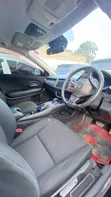 Honda Vezel 1.5 Hybrid 2WD 2015 Nyeusi - 4