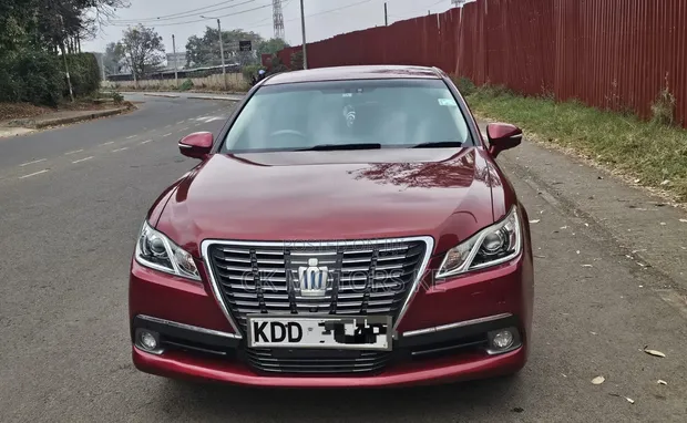 Toyota Crown Royal Saloon 2014 Hybrid - 1