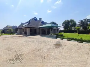 Nyumba ya Vyumba 3 na DSQ Kupangishwa - Tigoni, Cianda