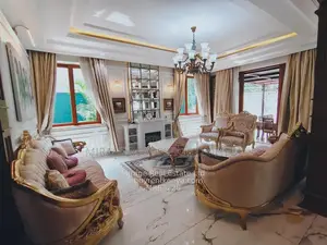 Unfurnished 6-Bedroom Villa with DSQ for Rent in Lavington