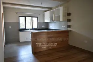 Ghorofa ya Vyumba 3 vya Kulala, Vyote Vikiwa na Bafu, Pamoja na Chumba cha Msaidizi, Kupangishwa Kileleshwa