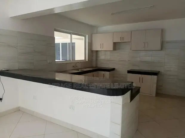 3-Bedroom Apartment + DSQ for Rent in Kilimani - 1