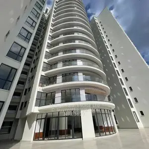 Apartments za Kifahari za Vyumba 3 & 4 + DSQ kwa Uuzaji Riverside