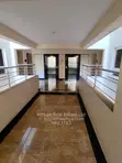 Stunning 3-Bedroom Ensuite Apartment na DSQ Kupangishwa - 2