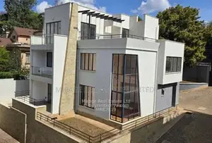 Nyumba ya Kifahari ya Vyumba 5 vya Kulala, Zote Zikiwa na Bafu, + DSQ Kupangishwa Lavington