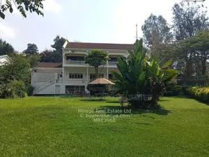Eneo la Prime la Eka 0.89 Linaouzwa Lavington | Mbali na Barabara ya Olengurone