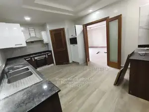 Ghorofa 4-Chumba + DSQ Kupangishwa Kilimani - KES 150,000/Mwezi