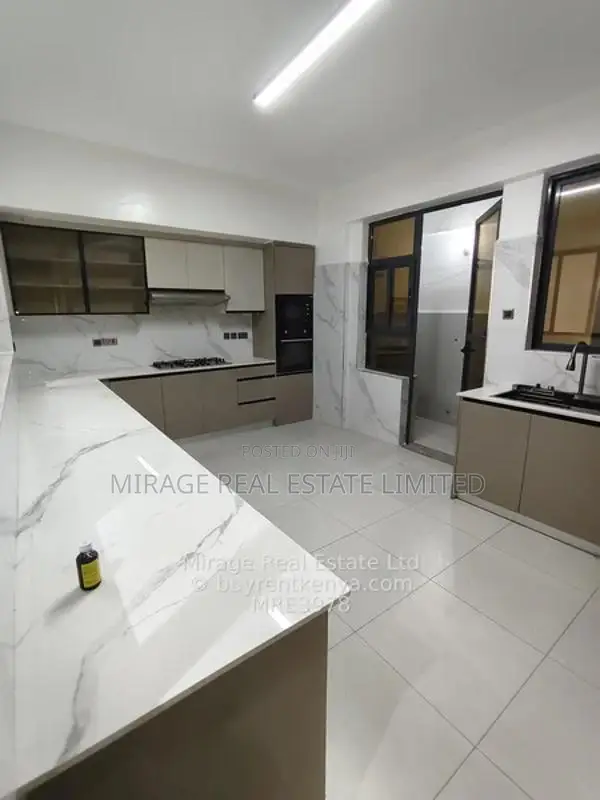 3-Bedroom Apartment + DSQ Kupangishwa Hurlingham – KES 115,000/Mwezi - 1