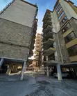 Kilimani Nyumba ya Vyumba 3 vya Kulala Vyote Vikiwa na Bafu Zake - KES 100,000 - 3