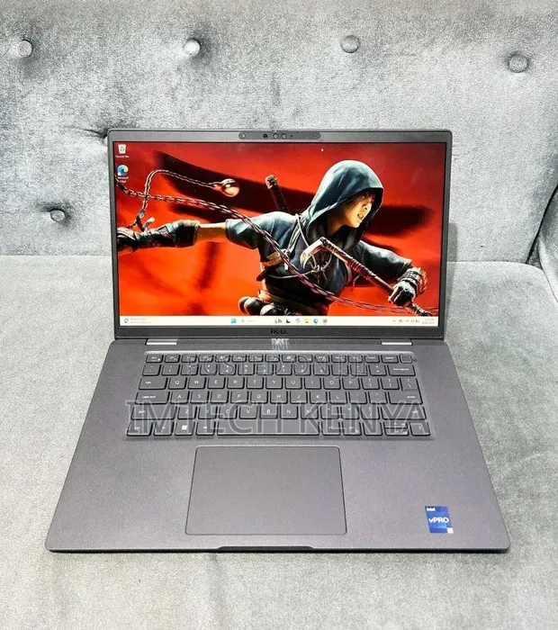 Laptopi ya Dell Latitude 7530 - Core i5, 8GB RAM, 256GB SSD - 1