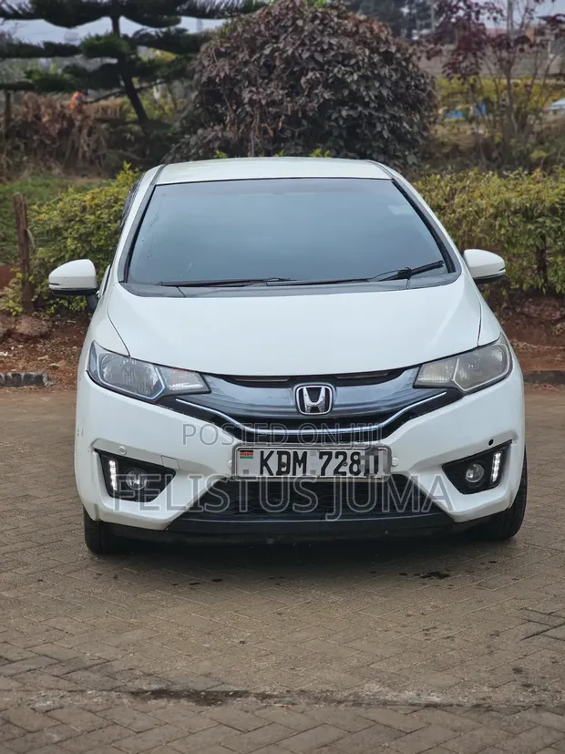 Honda Fit Hybrid 2016 - 1