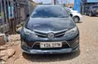Toyota Auris 2013 Nyeusi - 2