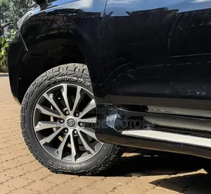 Toyota Land Cruiser Prado 2.8 TXL 2017