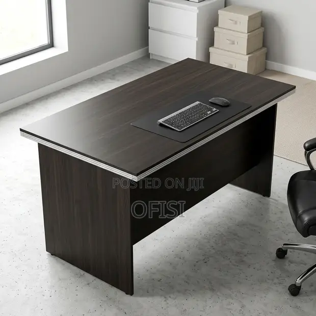 1.4m Director Office Desk - 1