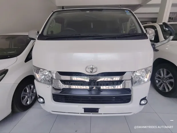 Toyota HiAce 2020 Super GL Diesel - 1