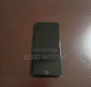 Apple iPhone 7 128GB Nyeusi