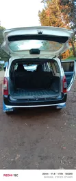 Toyota Probox 2014 Nyeupe - 2