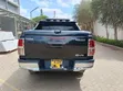 Toyota Hilux Double Cab 2017 Nyeusi - 3