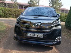 Toyota Vellfire 2015 Nyeusi