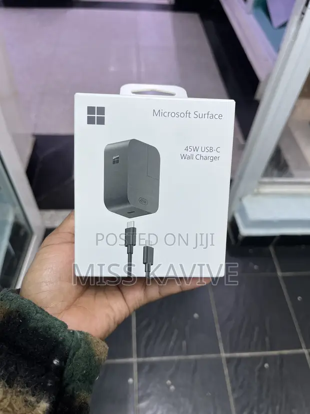 Microsoft Surface Type-C 45W Wall Charger - 1