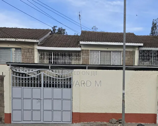 Maisonette ya Vyumba 4 na DSQ, Golden Gate, South B - 1