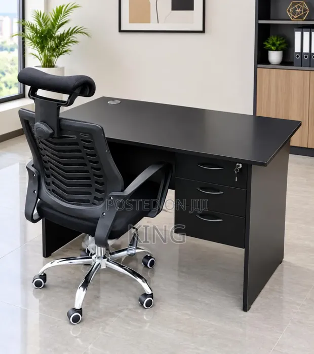 Bulk Office Chairs for Sale - Boss Office Products - 1