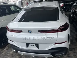 BMW X6 M Sport 2021 - Haijasajiliwa