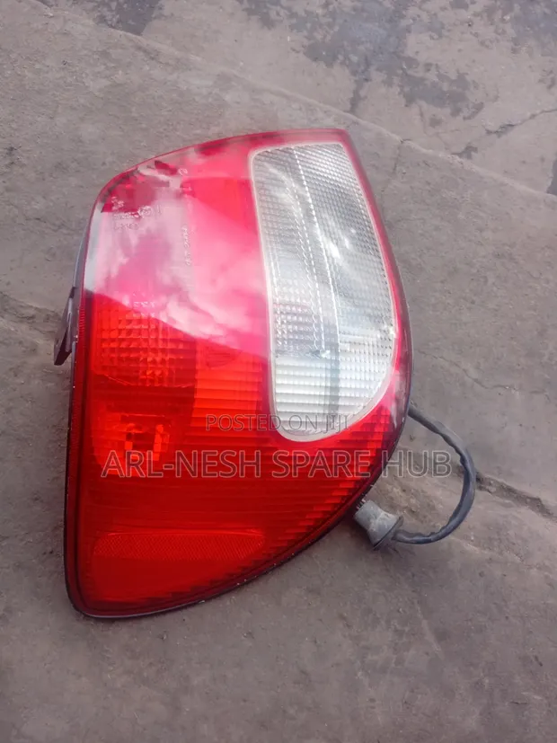 Subaru Impreza GG2 Tail Light - 1