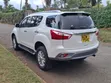 Isuzu MU-X 3.0 Ddi VGS 2018 Pearl - 4