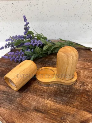 Salt and Pepper Shaker Set with Bamboo Stand