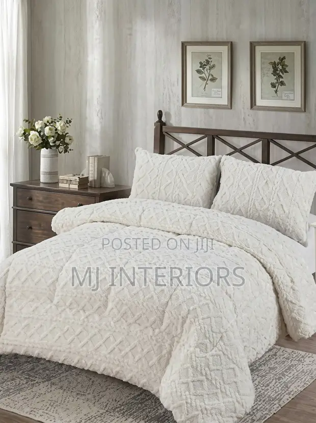 Set ya Duvet ya Flannel 6x7 Nzuri - Mpya Kabisa - 1