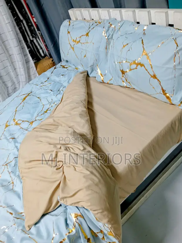 Set ya Duvet ya Marumaru ya Dhahabu ya Kifahari (6x6, 6x7) - 1