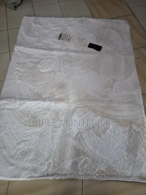 5x8 Rabbit Fur Quality Carpet