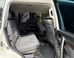 Toyota Land Cruiser LC200 V8 2008