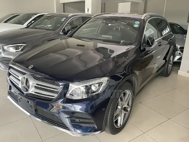 Mercedes-Benz GLC-Class 2019 Blue - 1