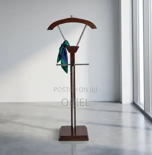 Kisimamio cha Makoti cha Ofisi cha Mahogany