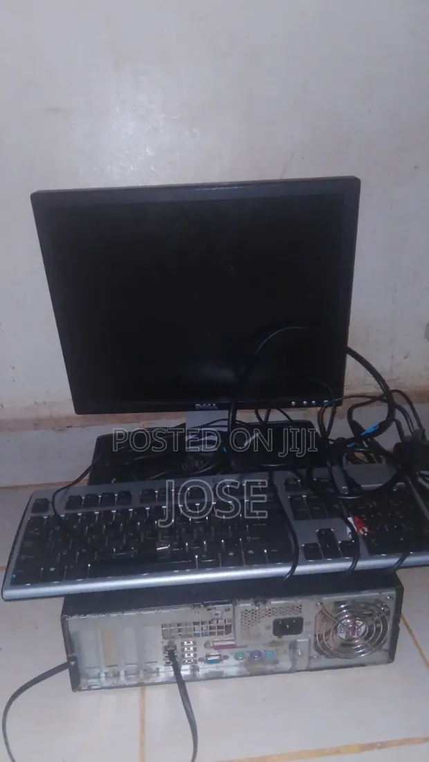 HP 200 G4 All-in-One Desktop Computer - 1