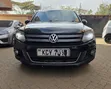 Volkswagen Tiguan 2013 Black - 1