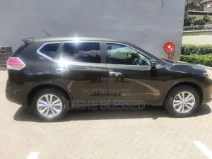 Nissan X-Trail T32 2016 Nyeusi 7-Seater