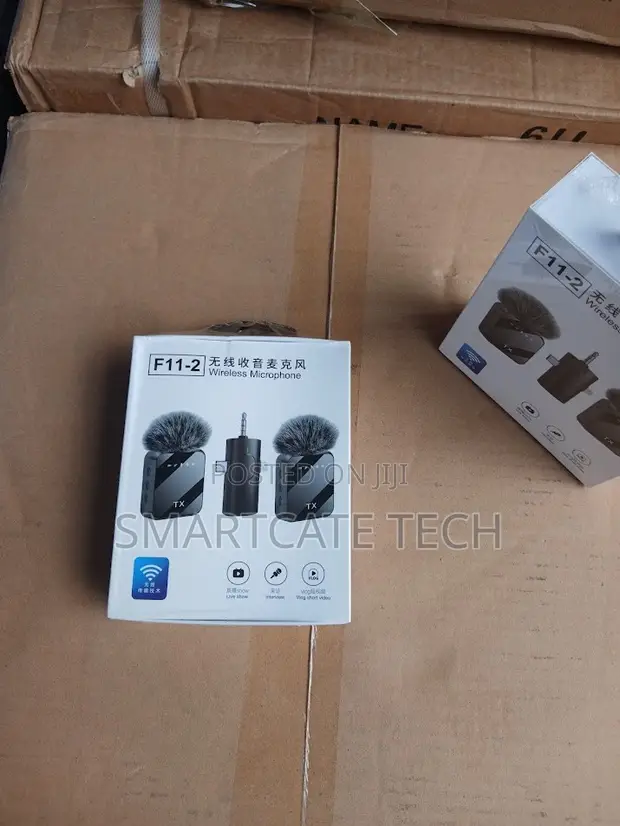 F11-2 Dual Wireless Lavalier Microphone for iPhone/Android - 1
