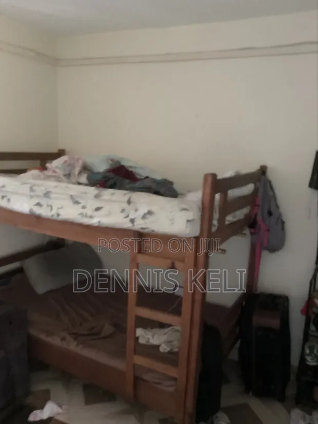Used Double Decker Bed - Brown, 3.5x5 ft - 1