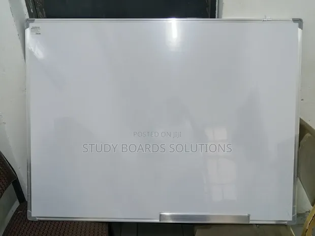 4ft x 3ft Office Whiteboard - Magnetic - 1