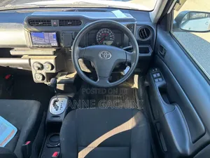 Toyota Succeed TX-G 2020
